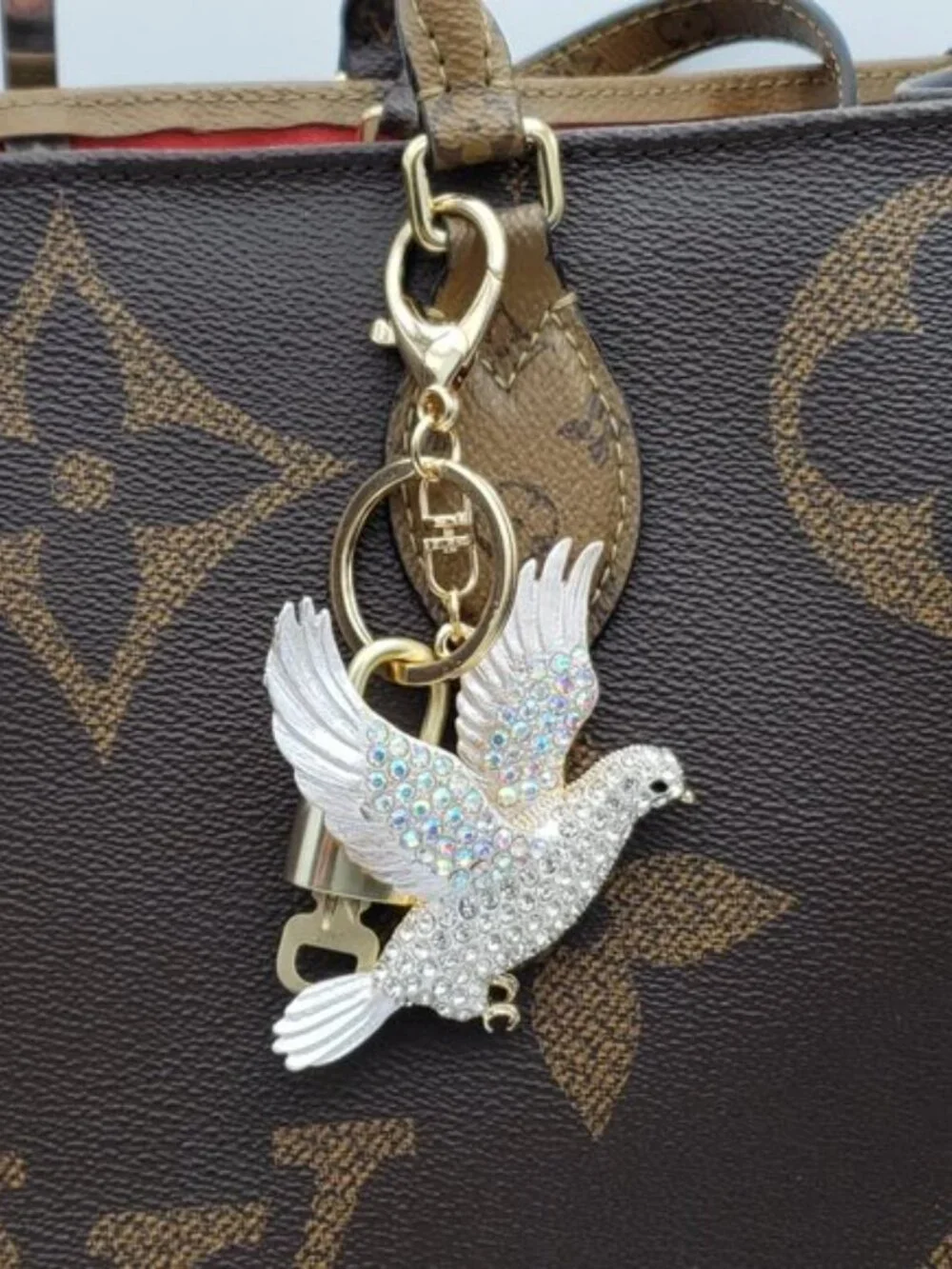 LV Gold Padlock & Key 🔒 Authentic Louis Vuitton Bag Unbranded Dove Charm